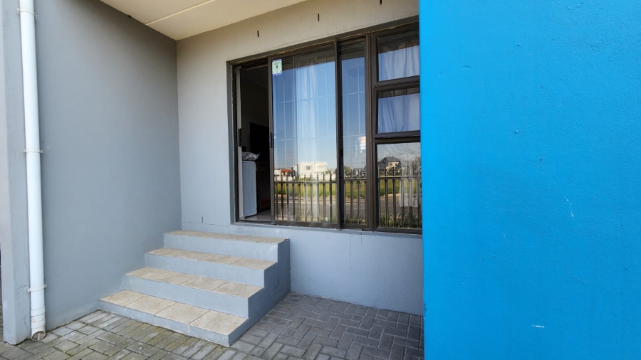 To Let 2 Bedroom Property for Rent in Burgundy Estate Western Cape